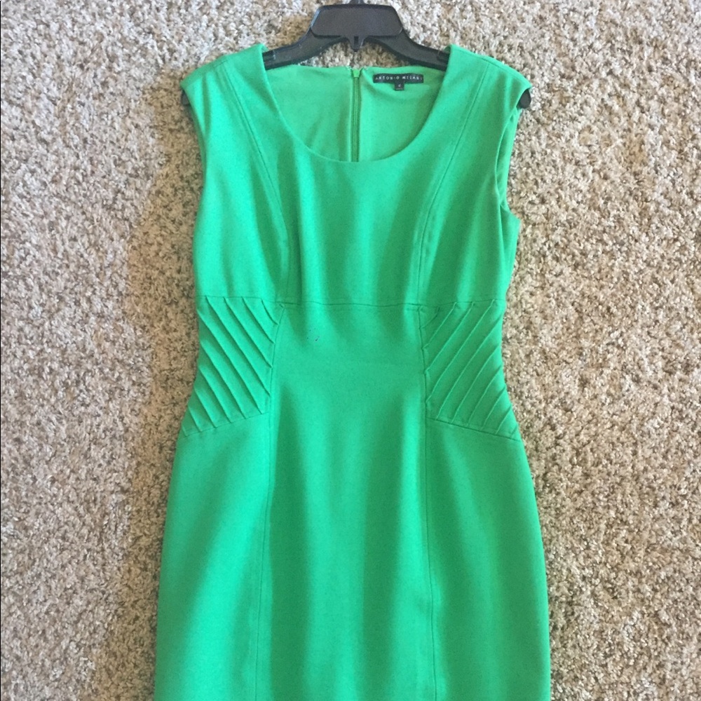 Sheath Calvin Klein dress
